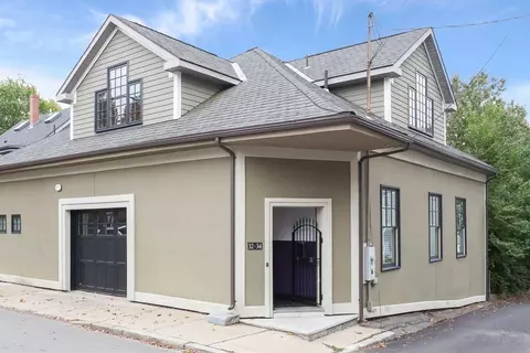 32 Appleton St, Somerville, MA 02144 photo 2