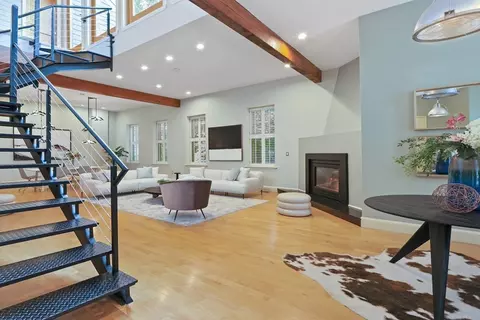 32 Appleton St, Somerville, MA 02144