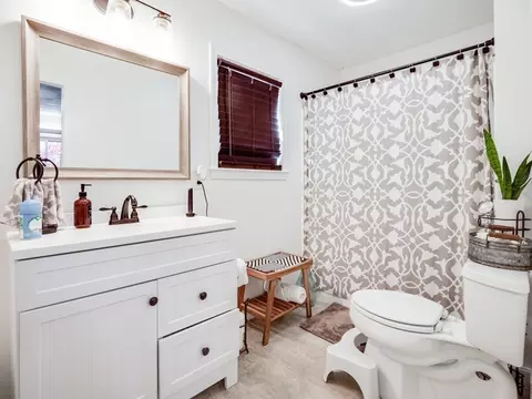 63 Epping, Lowell, MA 01852 photo 21