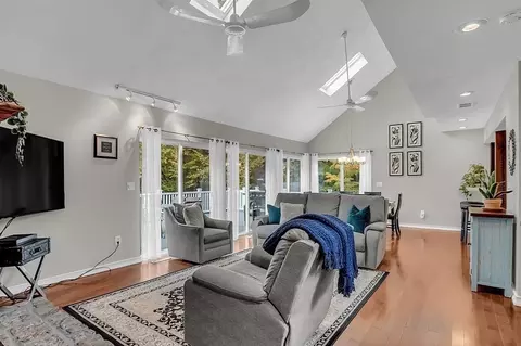 19 Chapel Hill Dr, Reading, MA 01867 photo 7