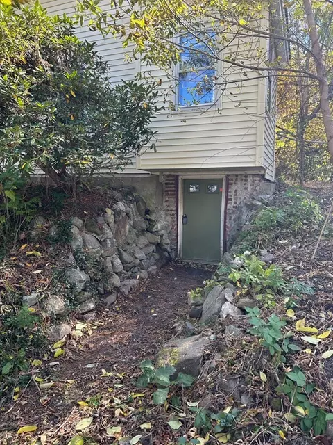 2038 Maple St, Palmer, MA 01080 photo 18