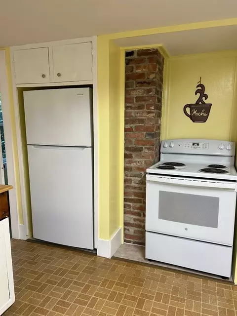 2038 Maple St, Palmer, MA 01080 photo 24