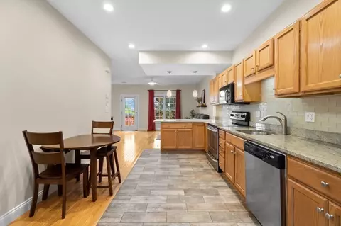 21 Maple Ave #21, Upton, MA 01568 photo 4
