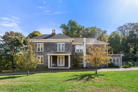 593 Country Way, Scituate, MA 02066