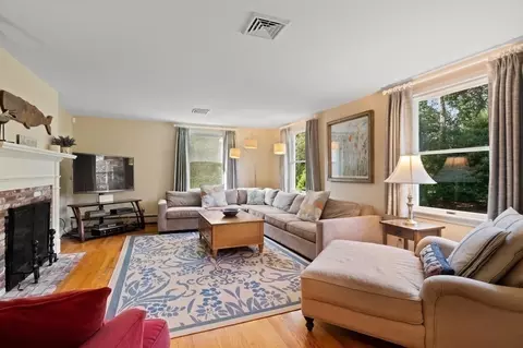 17 Geranium Dr, Chatham, MA 02633 photo 4
