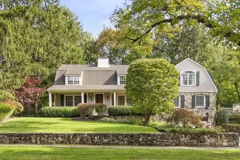 35 Rosalie Rd, Newton, MA 02459