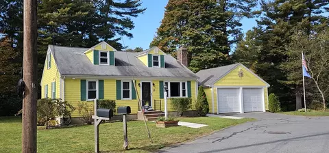 82 Johnson St, Raynham, MA 02767