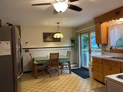 82 Johnson St, Raynham, MA 02767 photo 9