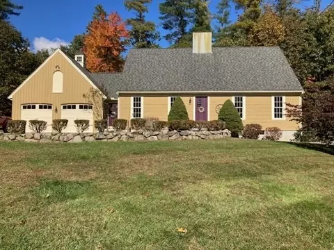 147 River St, Middleton, MA 01949