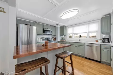 16 Spring St # r, Gloucester, MA 01930 photo 16