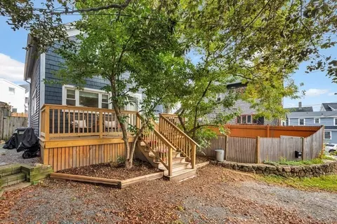 16 Spring St # r, Gloucester, MA 01930 photo 2