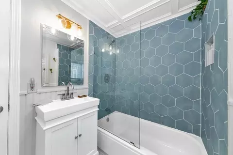 16 Spring St # r, Gloucester, MA 01930 photo 25