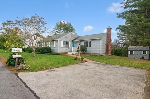 7 Hanover Dr, Newbury, MA 01951