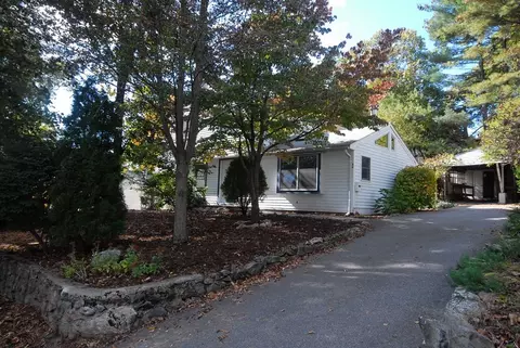 42 Woodside Ln, Arlington, MA 02474