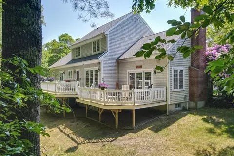 121 Beech Leaf Island Rd, Barnstable, MA 02632 photo 2