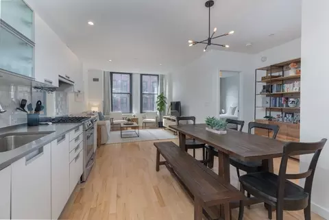 346 Congress St #209, Boston, MA 02210