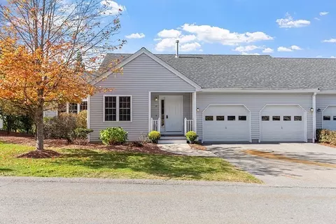 45 Oak Leaf Rd #45, Fitchburg, MA 01420