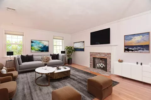 9 Juniper Ln, Framingham, MA 01701 photo 12