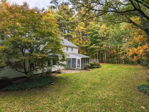 9 Juniper Ln, Framingham, MA 01701 photo 9