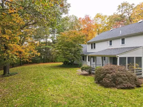 9 Juniper Ln, Framingham, MA 01701 photo 7