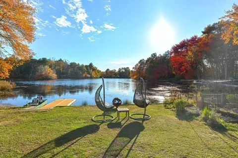 149 Brown Ave, Mansfield, MA 02048