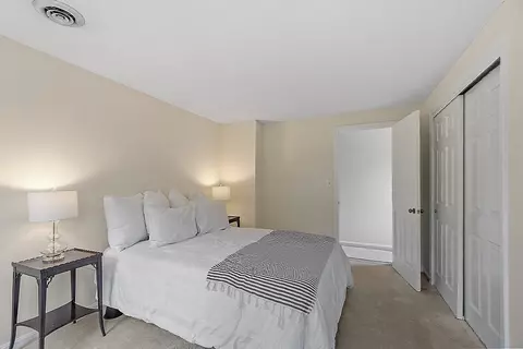609 Washington St #301, Wellesley, MA 02482 photo 20