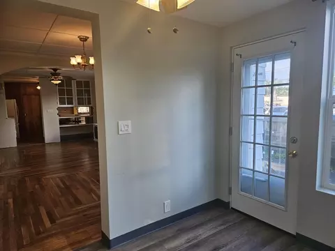 11 Baltimore Ave, Springfield, MA 01119 photo 7