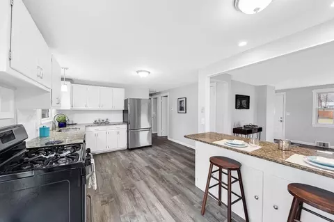 18 Mark St, Springfield, MA 01129 photo 14