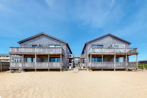 945 Commercial St #10C, Provincetown, MA 02657