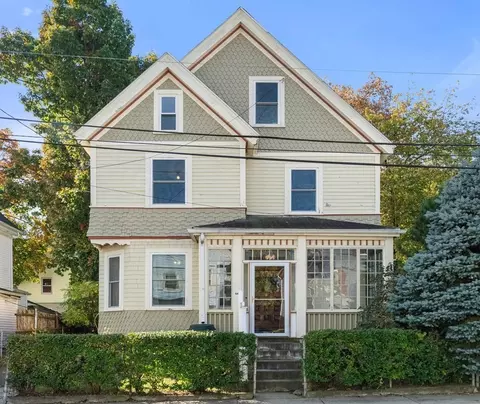58 Round Hill St, Boston, MA 02130