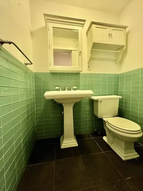 23 Warwick Rd #5, Brookline, MA 02445 photo 17