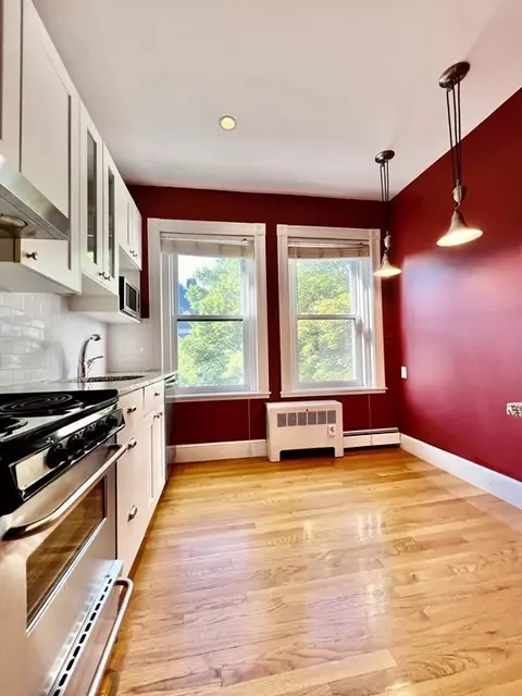 23 Warwick Rd #5, Brookline, MA 02445 photo 11