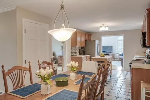 391 Wethersfield St, Rowley, MA 01969 photo 30