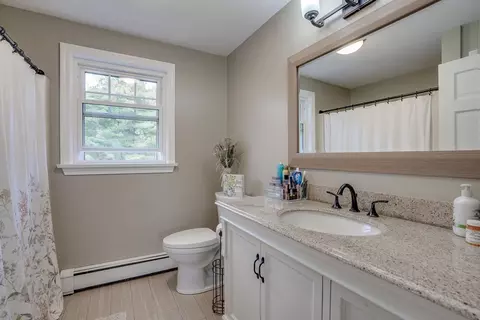 391 Wethersfield St, Rowley, MA 01969 photo 25