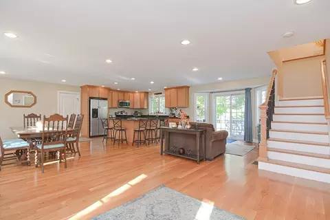 115 Bruce Rd, Walpole, MA 02081 photo 5