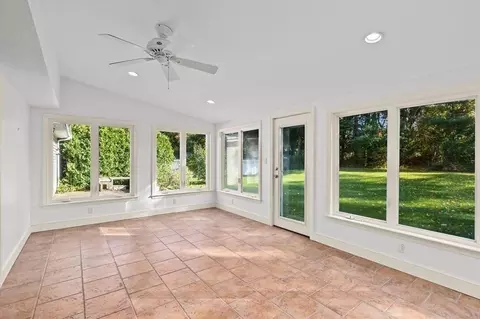 10 Pinegrove Rd, Hingham, MA 02043 photo 8