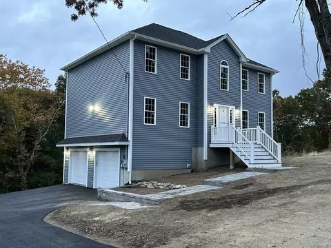 36 Brookside Ave, Webster, MA 01570