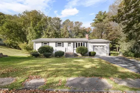 53 Cochato Park, Randolph, MA 02368