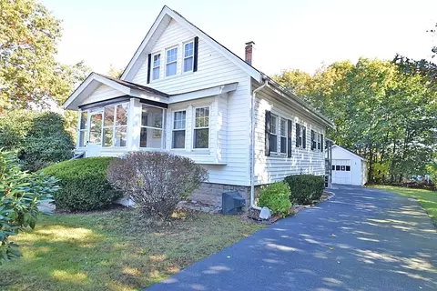 90 Old St, Randolph, MA 02368