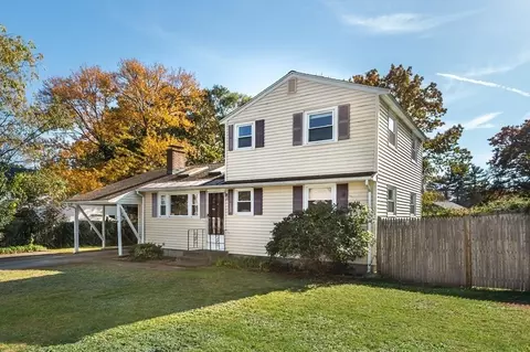 4 Independence Ave, Tewksbury, MA 01876