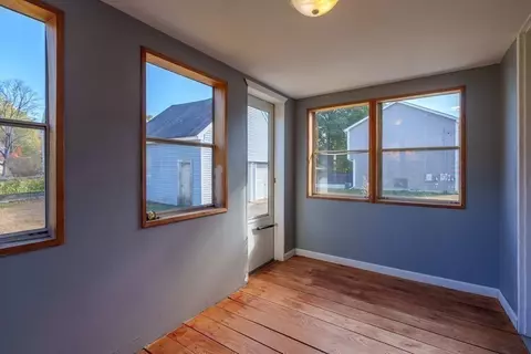 64 Fullerton St, Springfield, MA 01151 photo 15