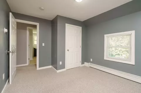 64 Fullerton St, Springfield, MA 01151 photo 18