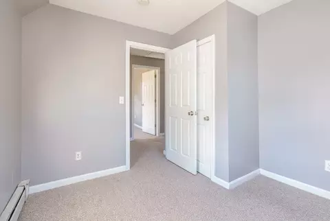 64 Fullerton St, Springfield, MA 01151 photo 23