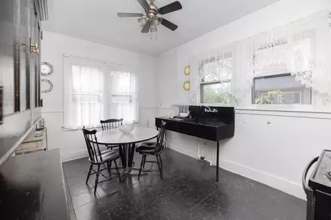 186 Buckingham St, Springfield, MA 01109 photo 13