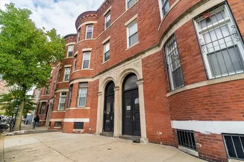 862 Huntington Ave, Boston, MA 02115