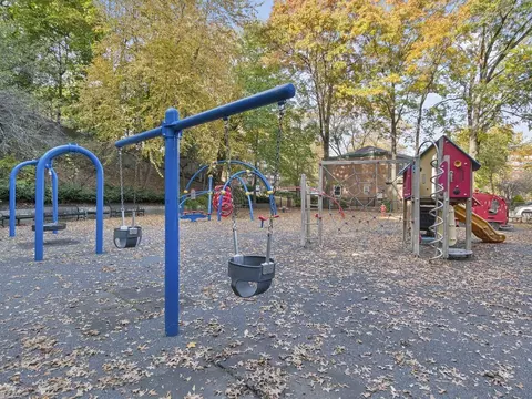 24 Juniper St #66, Brookline, MA 02445 photo 14