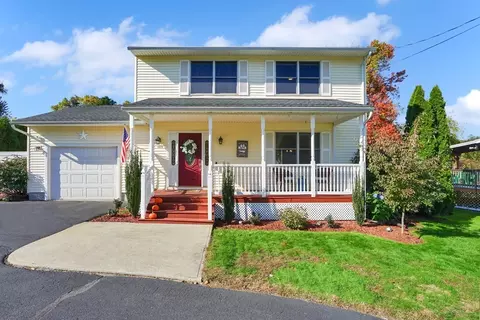 109 Vineland Ave, East Longmeadow, MA 01028