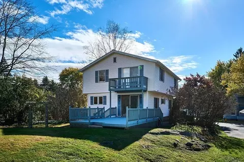 5 Walnut St, Gill, MA 01354