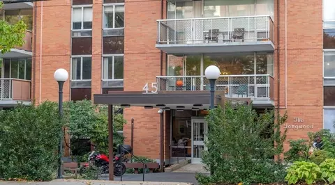 45 Longwood Ave #703, Brookline, MA 02446
