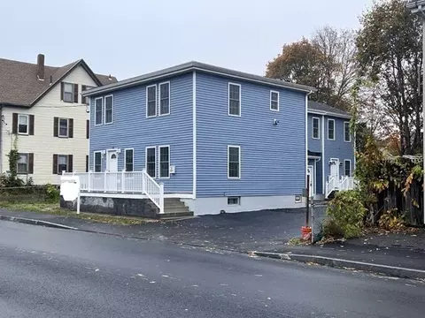 54 Winter St, Taunton, MA 02780